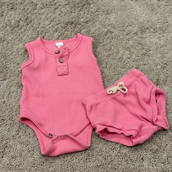 Little One Shop Ribbed Tank & Bloomer Set - Picture 2 of 3